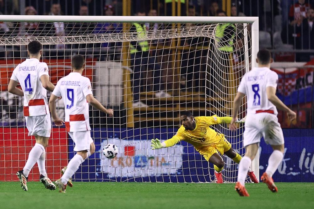 申京也出现 申京也出现